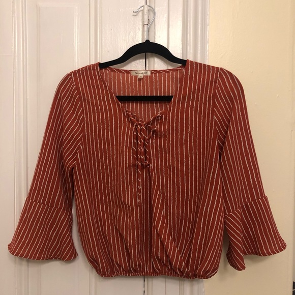 Rust orange bell sleeve crop top - Picture 1 of 3